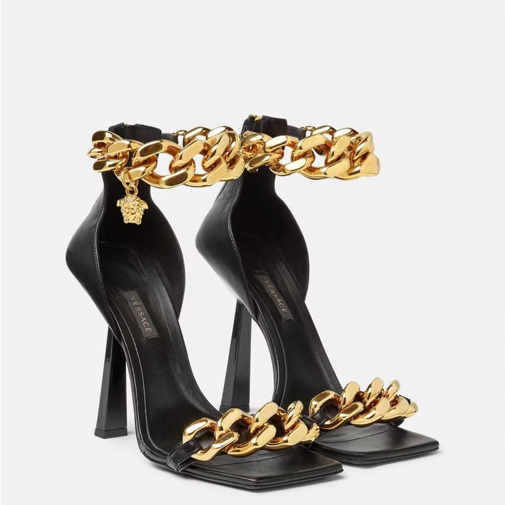 100% Authentic! Completely News! Versace Medusa Chain High Heels - 37.5